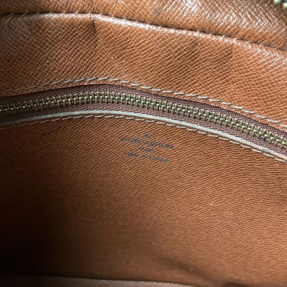 Louis Vuitton Brown and Tan Monogram Trocadero - Picture 3 of 7